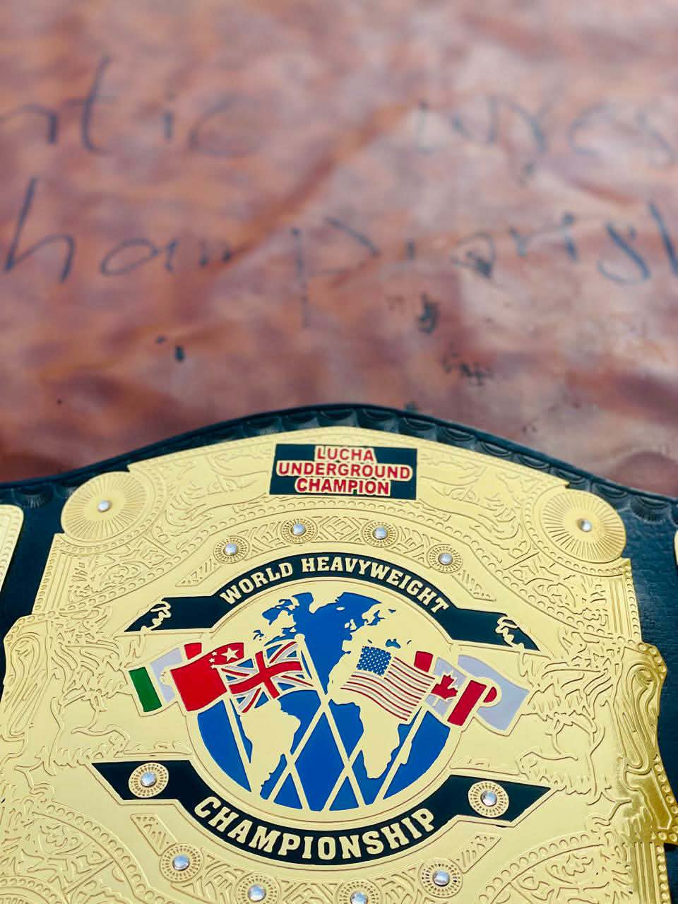 Lucha Underground World Heavyweight Championship. - Image 5