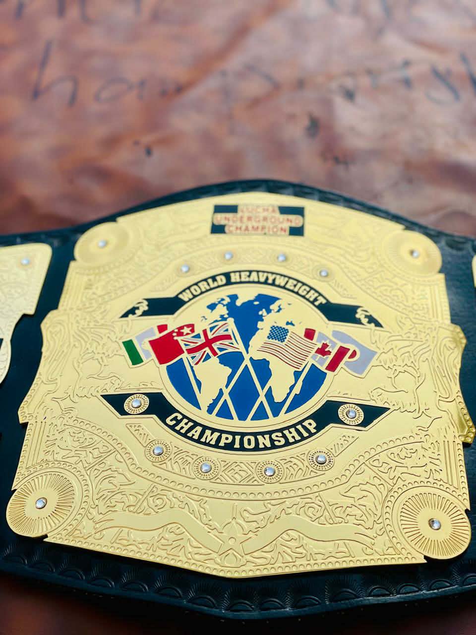 Lucha Underground World Heavyweight Championship. - Image 4