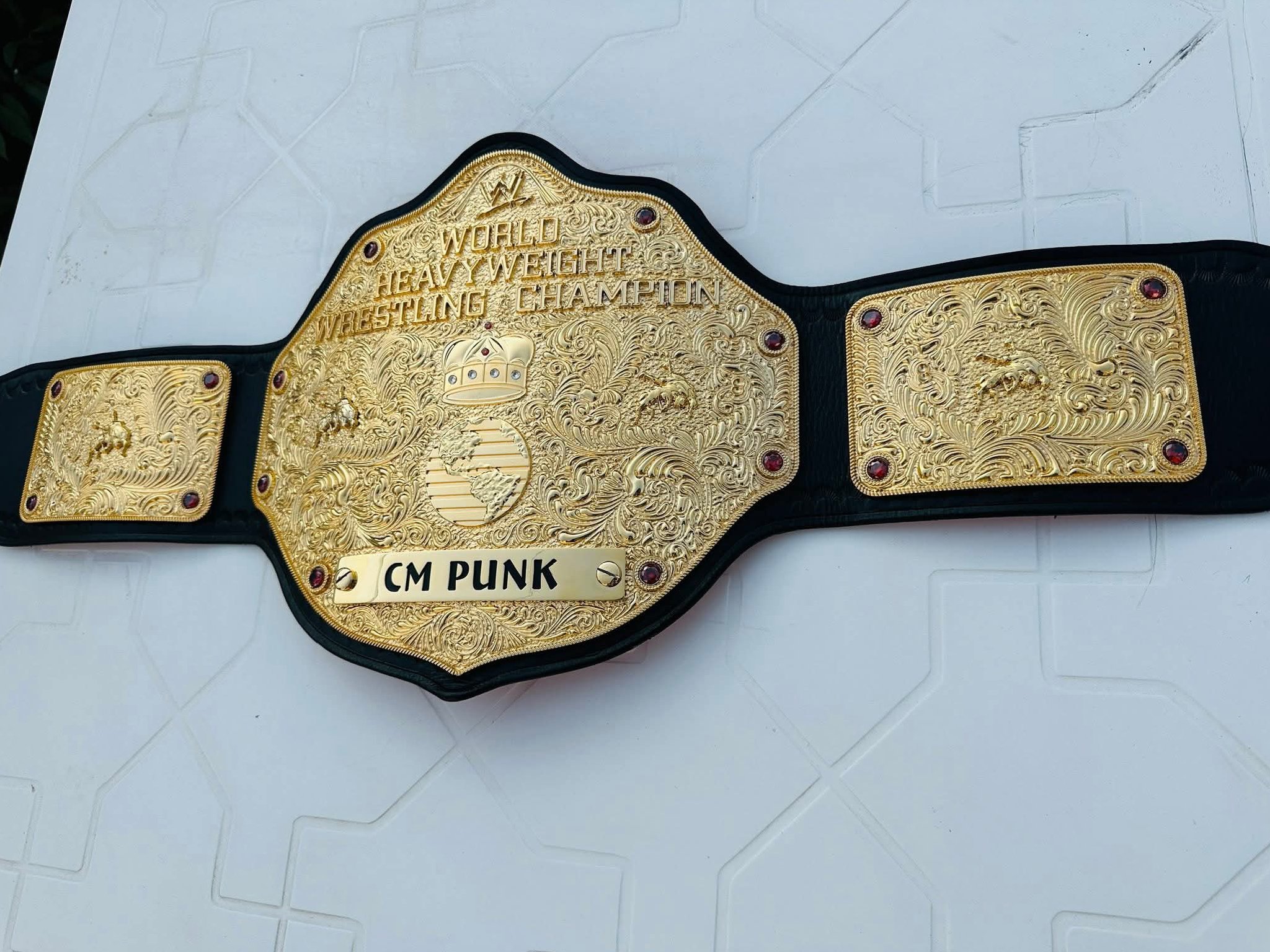 The WCW/WWE "Big Gold" World Heavyweight Championship Belt. - Image 4