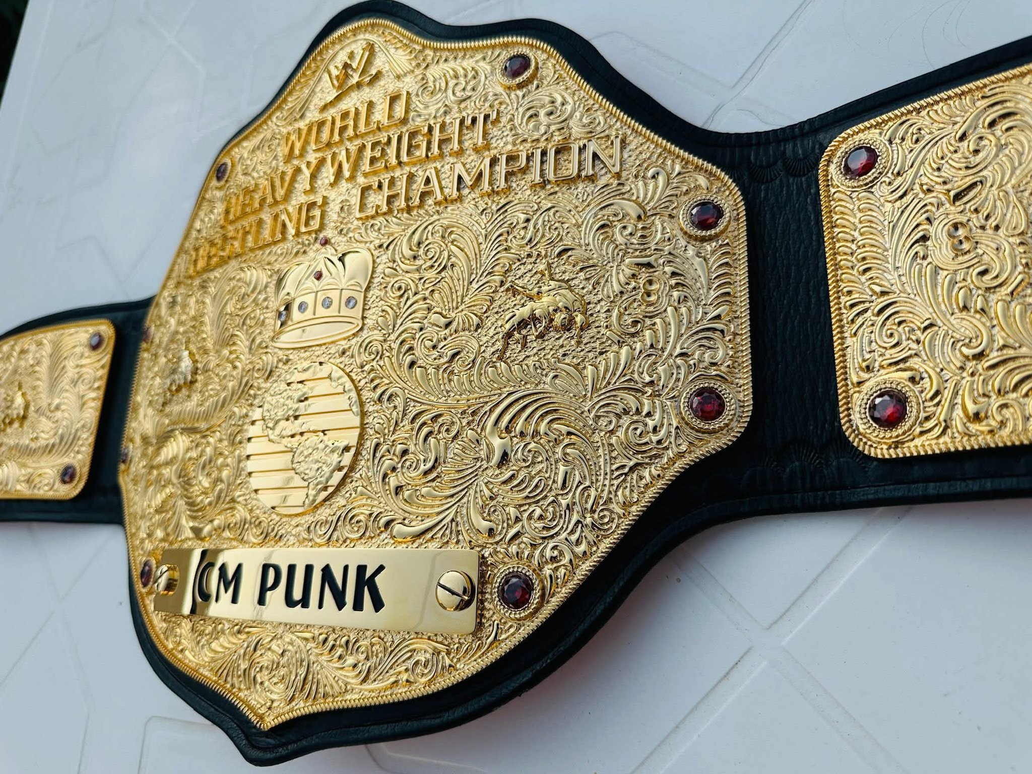 The WCW/WWE "Big Gold" World Heavyweight Championship Belt. - Image 10