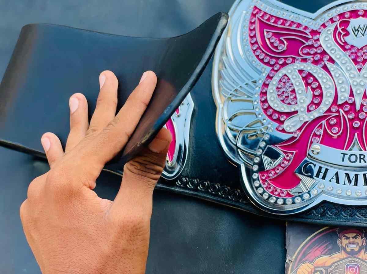 Divas 4mm HD Championship Belt - Image 10