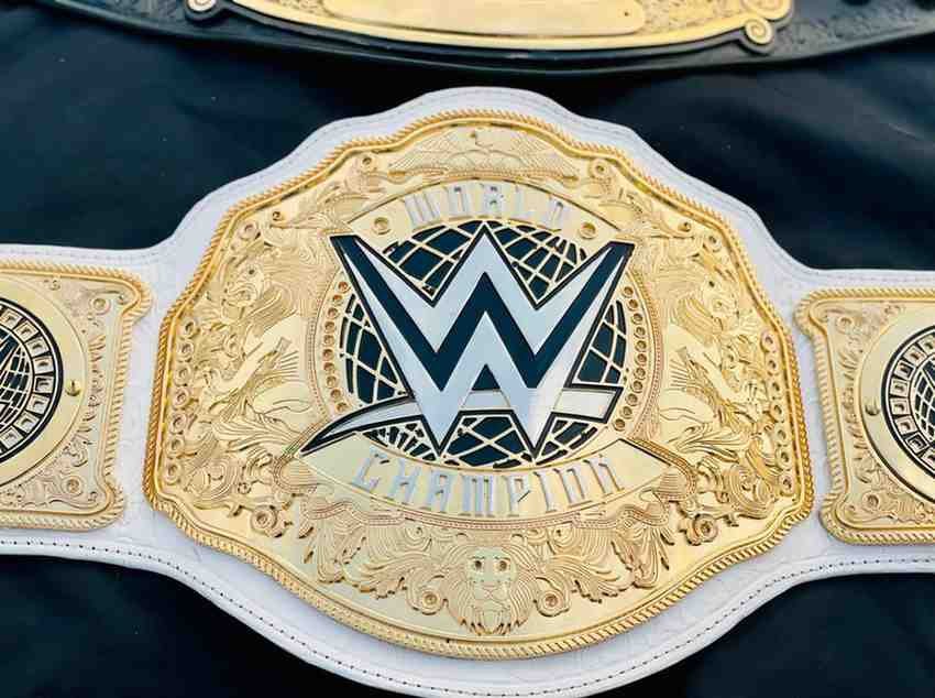 Women’s World Heavyweight Championship Replica Belt (4mm CNC Quality) - Image 4
