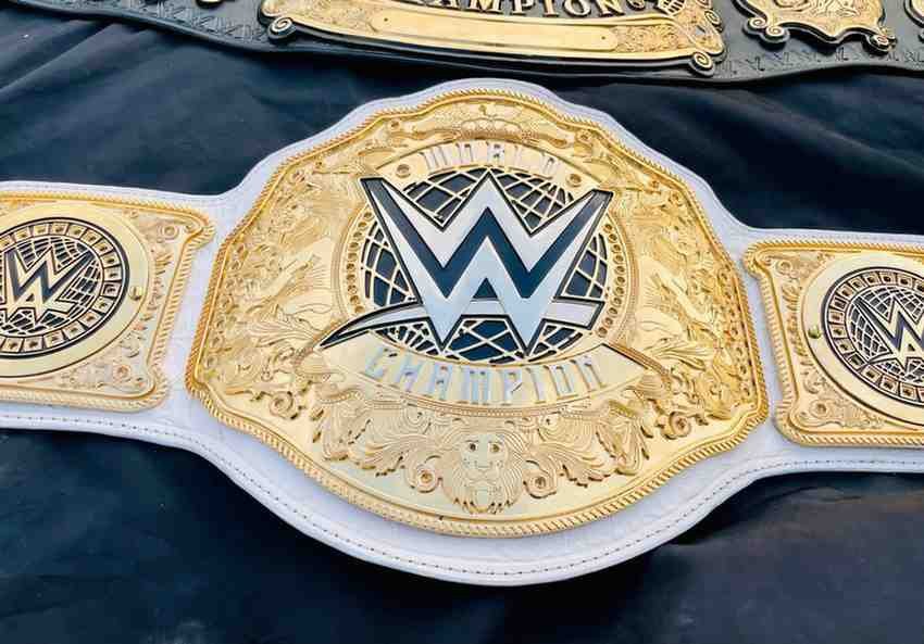 Women’s World Heavyweight Championship Replica Belt (4mm CNC Quality)